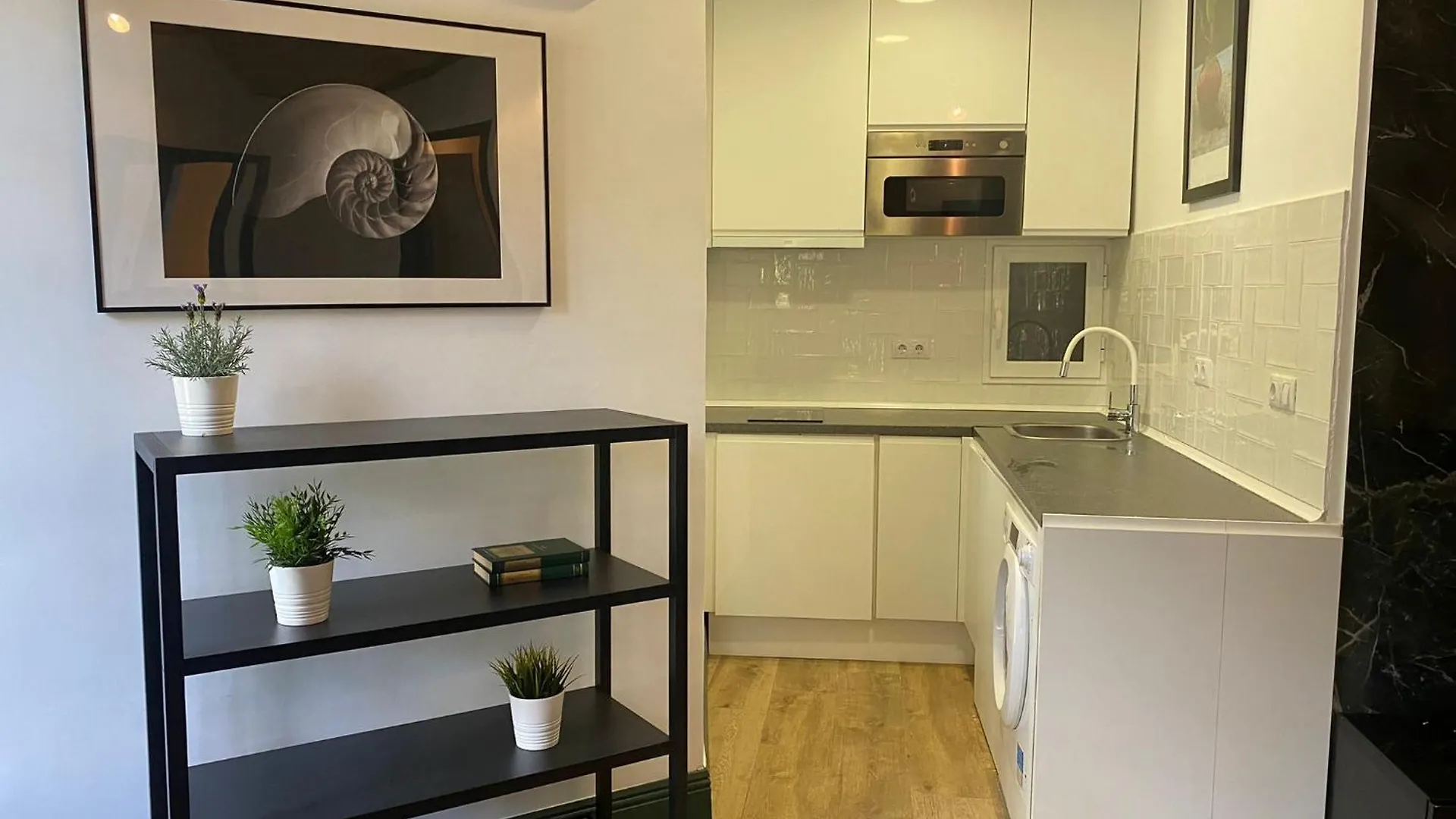 Ferienwohnung Barcelona Rent - Gaudi House